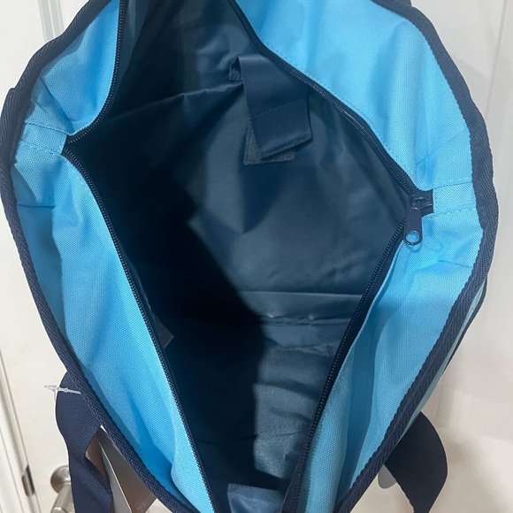 Disney’s Stitch Insulated Tote Bag. NWT - Picture 8 of 11